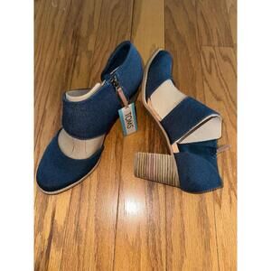 NWOB Tom's Milan Women's Closed Toe Sandal Size 10, Dark indigo , Heel (3")